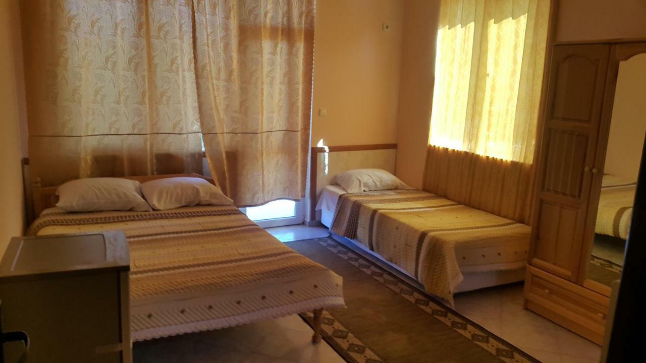 На Гости При Силвия Obzor Extérieur photo