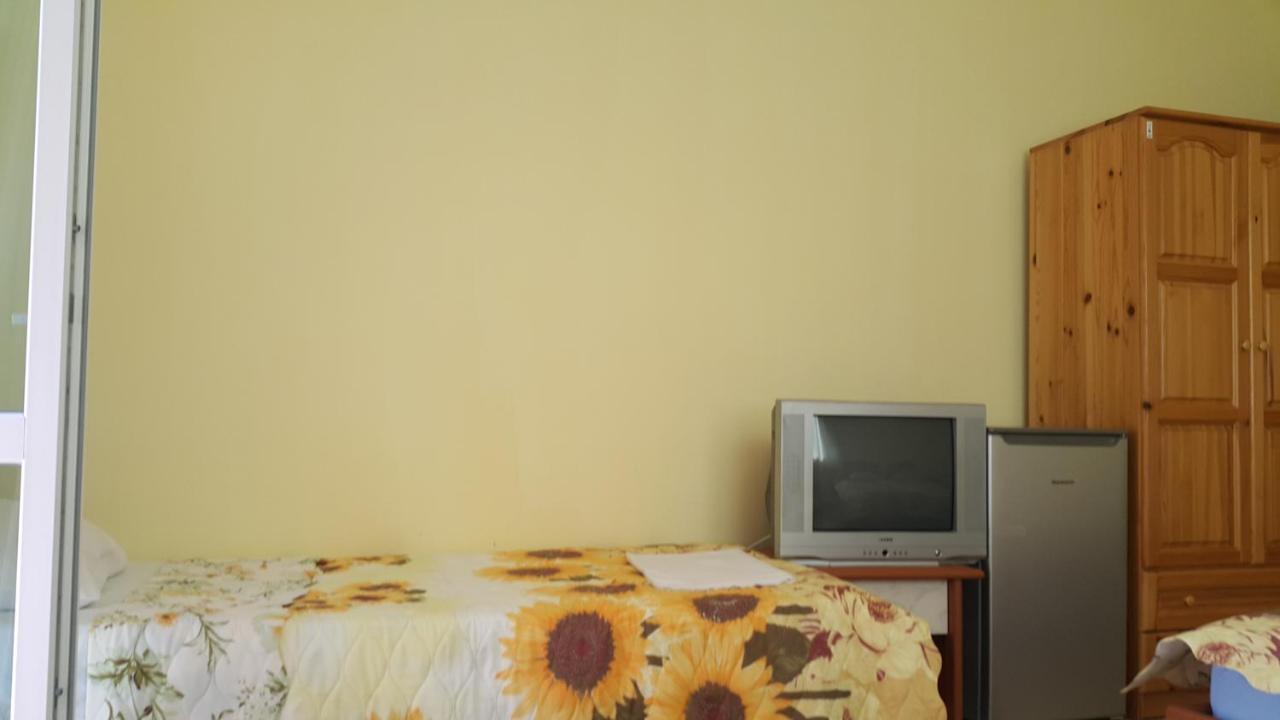 На Гости При Силвия Obzor Extérieur photo